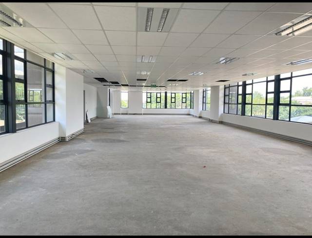 BUSINESS PROPERTY TO RENT IN BOKSBURG NORTH